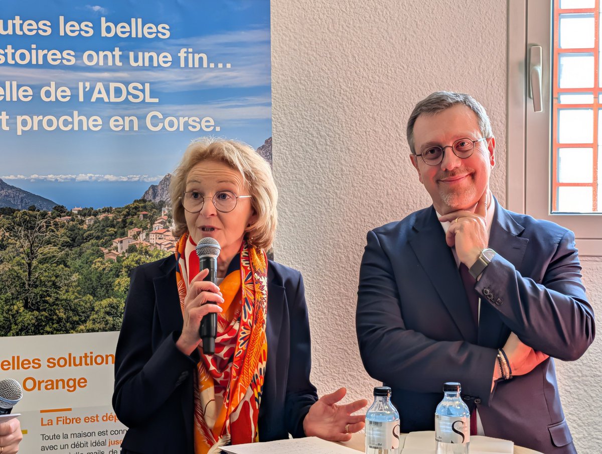 AlexBoeroOff's tweet image. 🟠 Ce matin, @Clubic est en Corse, à Ajaccio, chez @OrangeCorse pour faire le lien entre le passé, le présent et le futur de la connexion fixe 😉 en présence de l'@Arcep. On vous explique et on vous montre ça très vite !

#orange #fibreoptique #fibre #adsl cc @Orange_France.