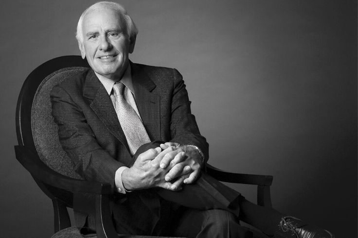 "La disciplina es el puente entre el pensamiento y el logro".

- Jim Rohn