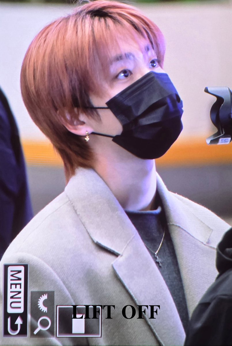 𝐋𝐈𝐅𝐓 𝐎𝐅𝐅 tweet media