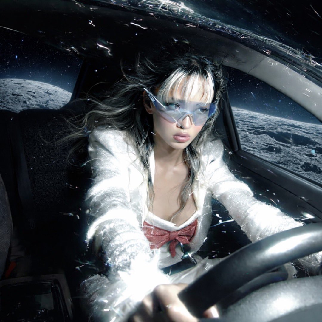 jzzzindaeyo's tweet image. Bobby’s New Featuring song Out Now! 🔥
Available on all platforms! Stream Now!!

EL RUNE X KIKIRI - X (Feat. BOBBY)
🍈 kko.to/-yvLtTHc_8
🧞‍♂️ genie.co.kr/OWCTH5
💿 open.spotify.com/track/3kizls9F…

#BOBBY #바비 #バビ @bobbyranika