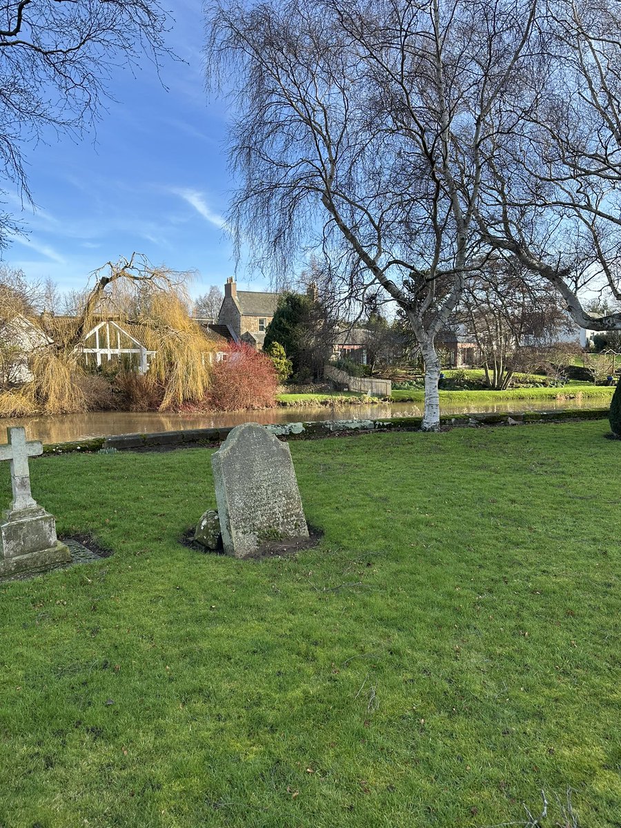ComeSeeScotland's tweet photo. Well yesterday was a big surprise after #storm on Tuesday. Beautiful day to do a tourguide #reccie in @goeastlothian . Blue skies all the way in @visithaddington .
History, churches and great coffee shops. ❤️ @WyvisBoutique 👍 https://t.co/Bb8qLvUwPb