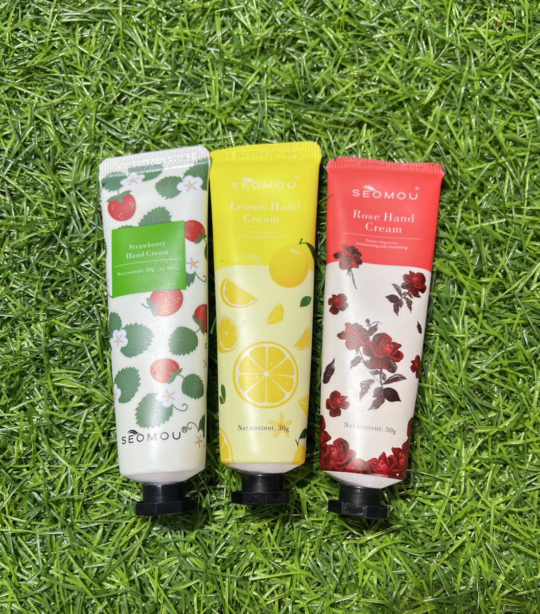 sisiolojuede1's tweet image. Hand cream 

Price : N1200
#glowandgobysisiolojuede #handcream