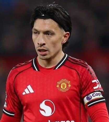 🚨🗣 - Ian Wright:

"You know who's good? Lisandro Martinez at the back.

"The way he's passing the ball, it was very good." [<a href="/WeAreTheOverlap/">The Overlap</a>]