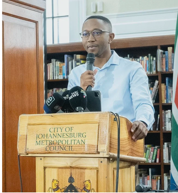 [STATEMENT] Johannesburg Deserves Better Than Coalition Chaos.

The leadership of Joburg has failed its residents. Arrests, looming motions of no confidence, and endless political maneuvering show a city being run for power, not for people.

As the election year begins, residents