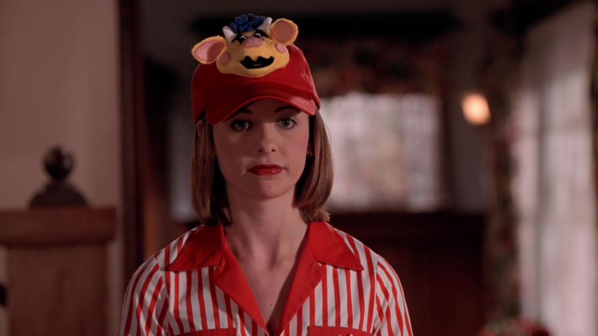 slayerxvampire's tweet image. born to slay, but forced to work 🐮 BtVS episode "Doublemeat Palace" aired 24 years ago