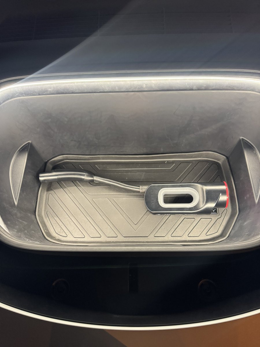 ここにレガシーチャデモでも貼っておきます😌 #テスラ #チャデモ