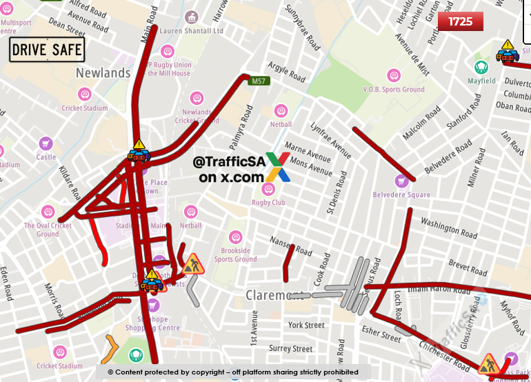 TrafficSA's tweet photo. Cape Town - Live View: Stanhope Bridge partial collapse: "can't even move when the robot turns green" #Newlands #Claremont https://t.co/SDosENrXNX