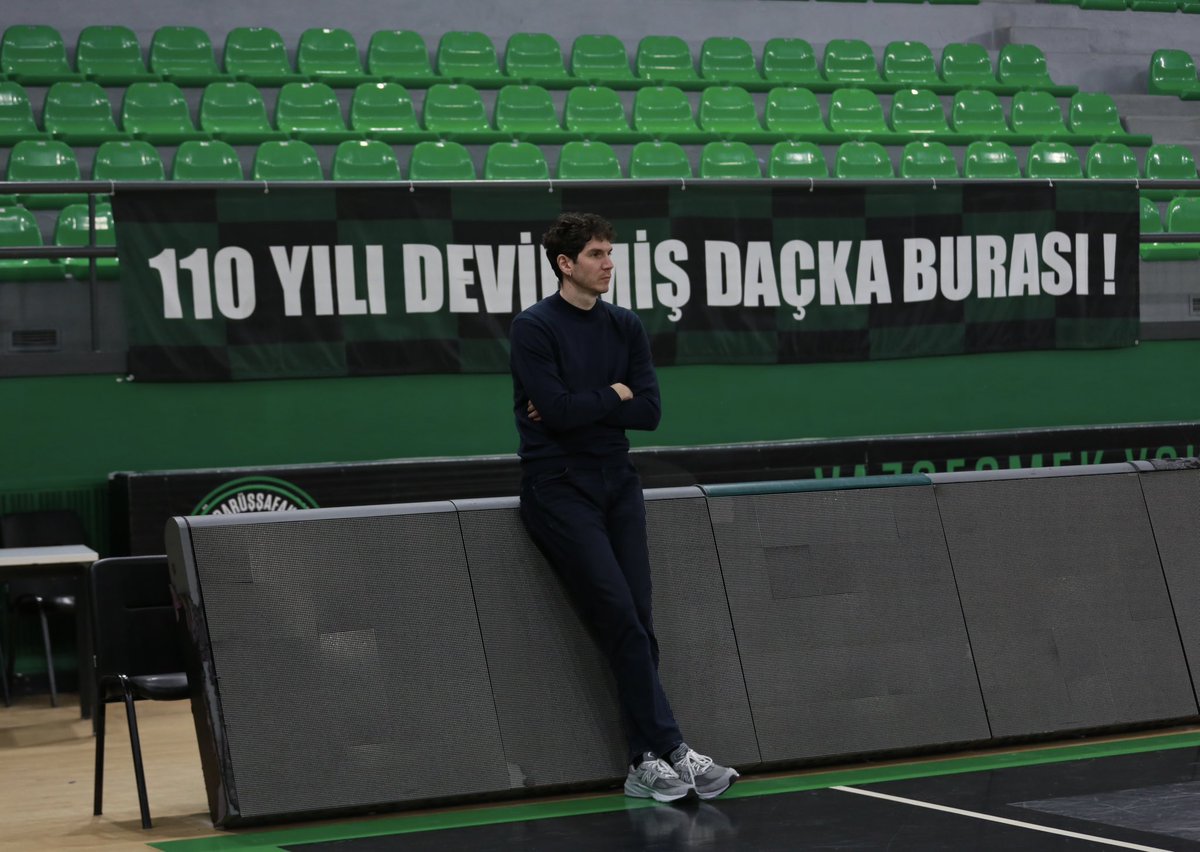 💚🖤 <a href="/dackabasket/">Darüşşafaka Lassa</a>