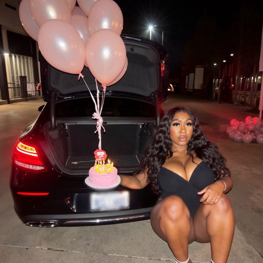 BIG BOUQUET 🌹🌹🌹🌹🌹🌹 tweet media