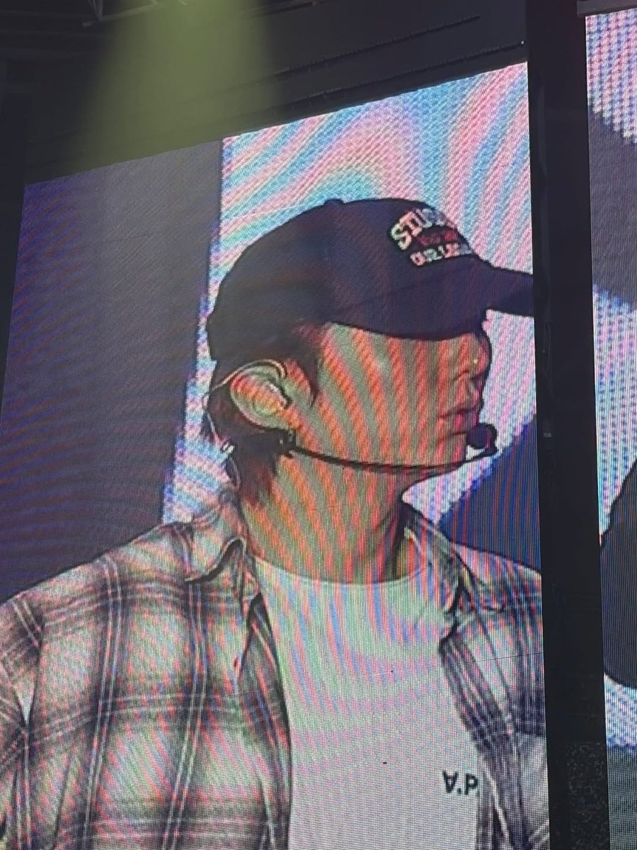 묘하게 보여서 더 궁금해ㅠㅠㅠㅠ빨리 쌩눈으로 봐야만