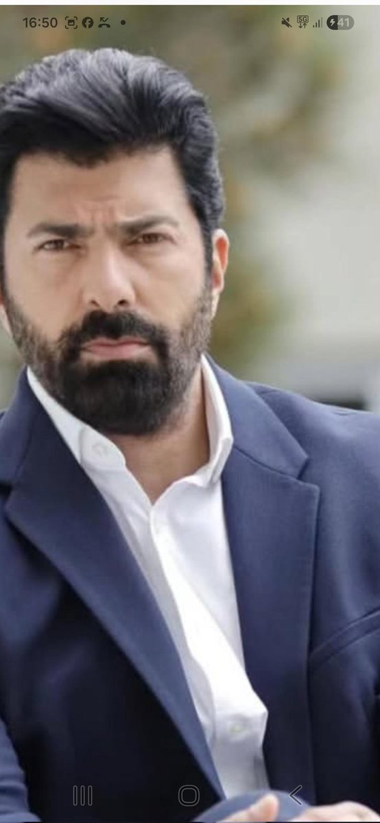 Actor desăvârșit  ,actorul cuvintelor nerostite puse in ochii care spun ceea ce buzele nu pot rosti 
#CenkTorun