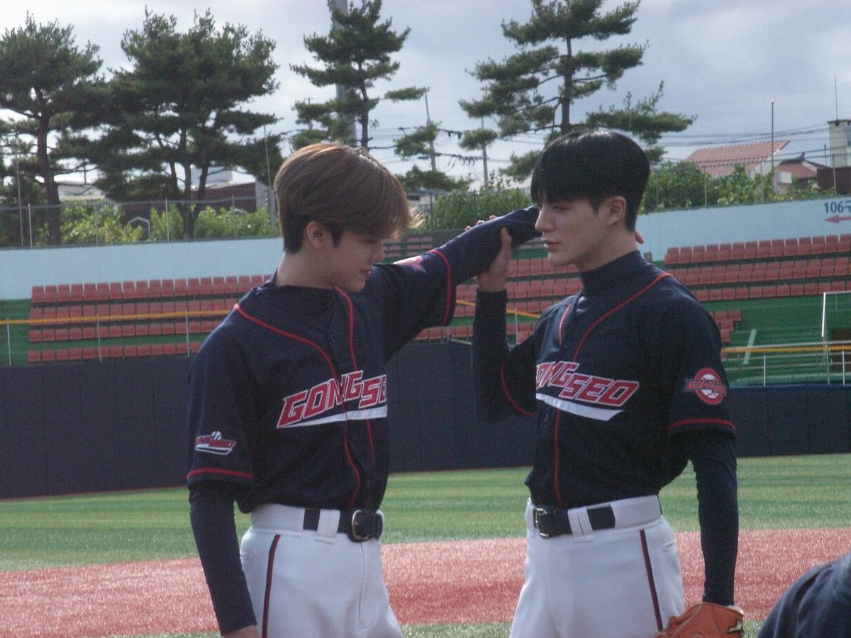 bb_bambamwrites's tweet photo. π« we can meet again someday
π #nomin, #wootae
π wc: 2850
π canonverse, fic writer jm, wind up fix-it
π https://t.co/iyW1mgqCQa https://t.co/w1z8yLO5dA