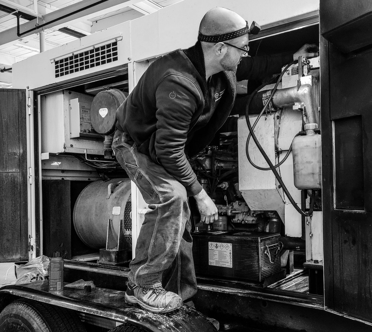 WeldPowerGen's tweet image. What does 75 years of generator preventative maintenance teach us? Proactive care = fewer failures, longer service life, and reliable performance when it matters most.
weldpower.com/75-years-of-pr…
#GeneratorService #PreventativeMaintenance #Uptime