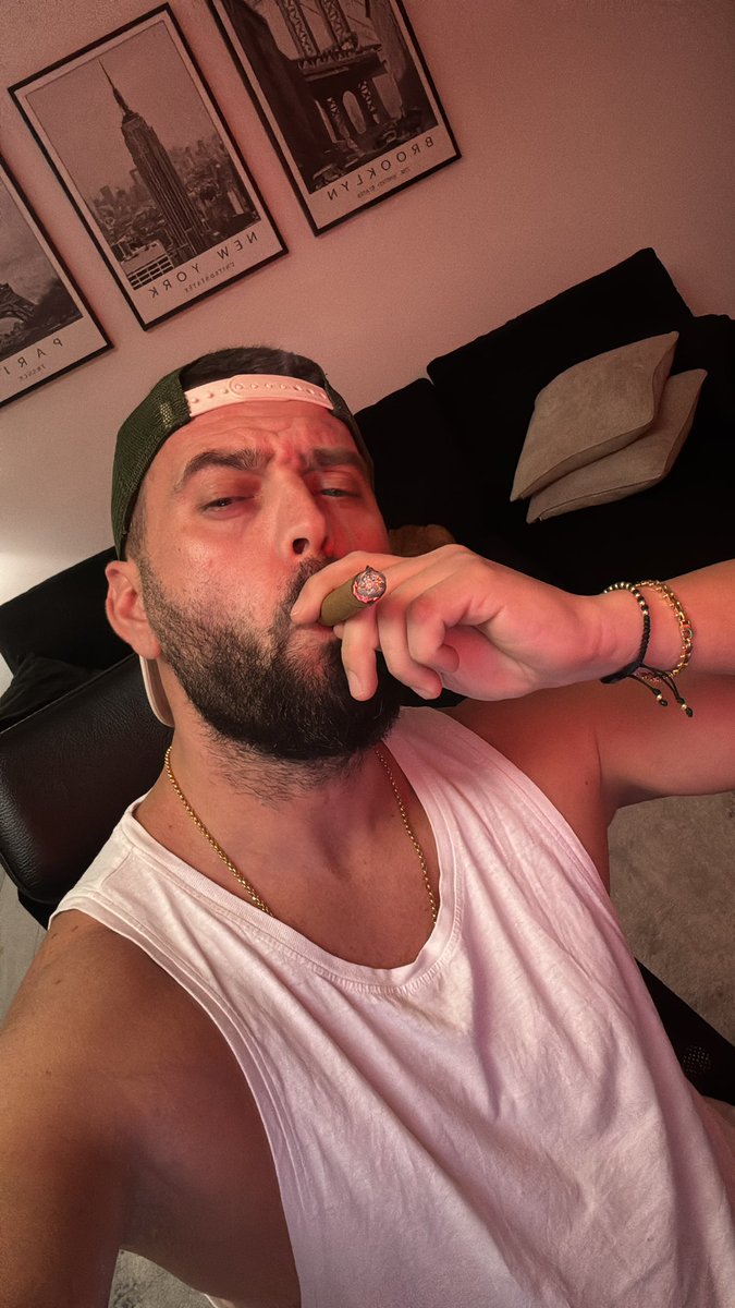 George Dom tweet media