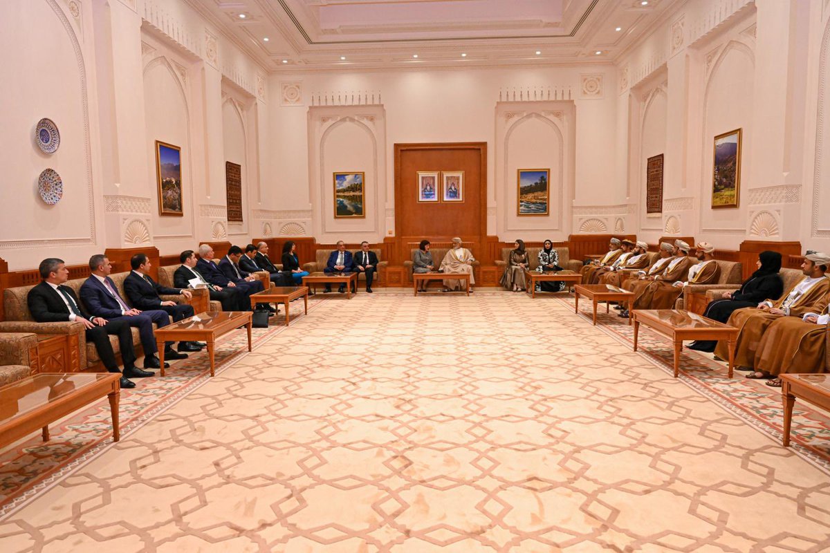 AzEmbassyOman's tweet photo. 🇦🇿🇴🇲Within the framework of the official visit to the Sultanate of Oman, the Chairperson of the Milli Majlis of the Republic of Azerbaijan, H.E. Sahiba Gafarova, met with the Chairman of the State Council of the Sultanate of Oman, Sheikh Abdulmalik Al Khalili. https://t.co/6Xyros1zpn