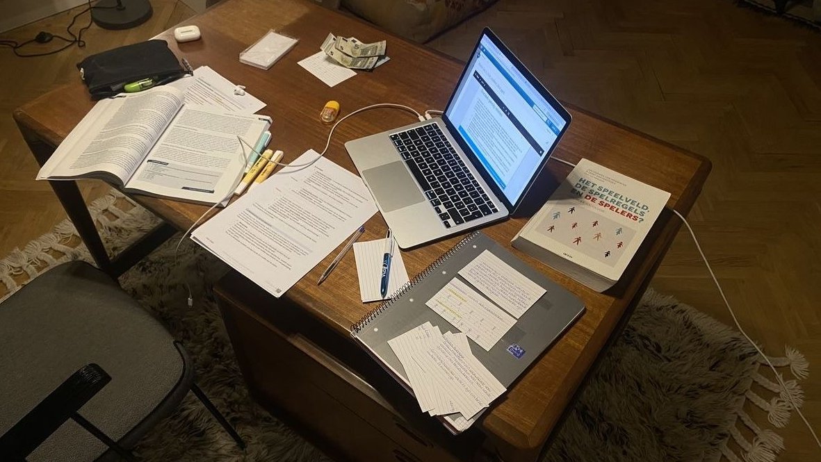 madeleine✶ tweet media