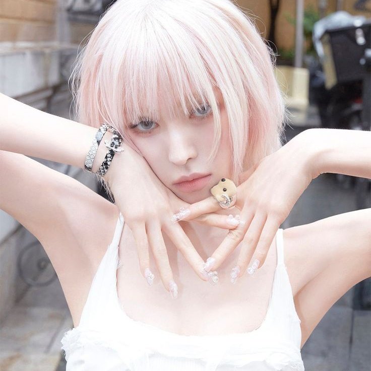 ChartsRV's tweet image. #WENDY has reached 995K followers on Spotify.