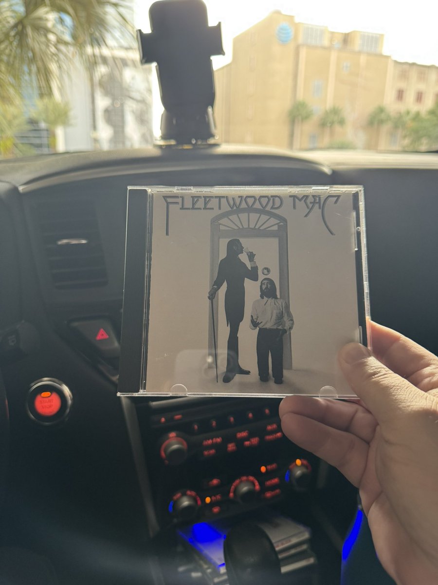 Records Revisited Podcast (W/ ❤️ We Will Survive) tweet media