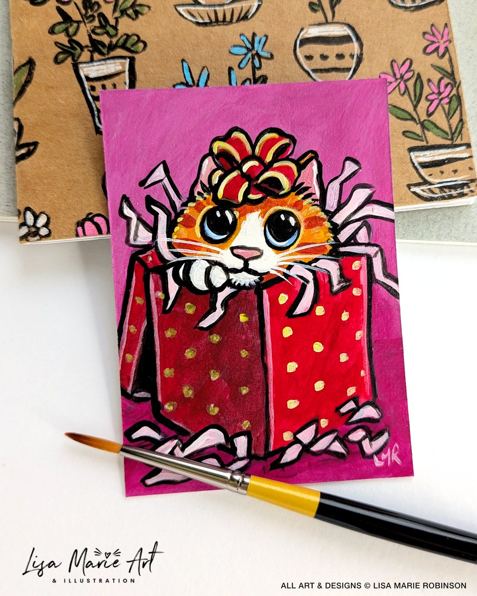 🎁 Someone ordered a cat…

This cheeky ginger arrived gift-wrapped, bow slightly wonky 🐱🎀 Best present ever......... or mischief waiting to happen?

✨ ACEO painting auction is live
Ends Feb 3rd, just after 10pm UK

🔗 ebay.co.uk/itm/2060308764…

#ACEOArt #CatArt #Painting