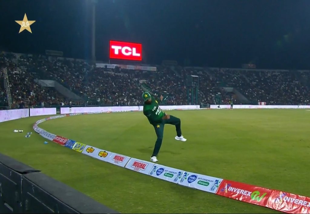Team Babar Azam tweet media