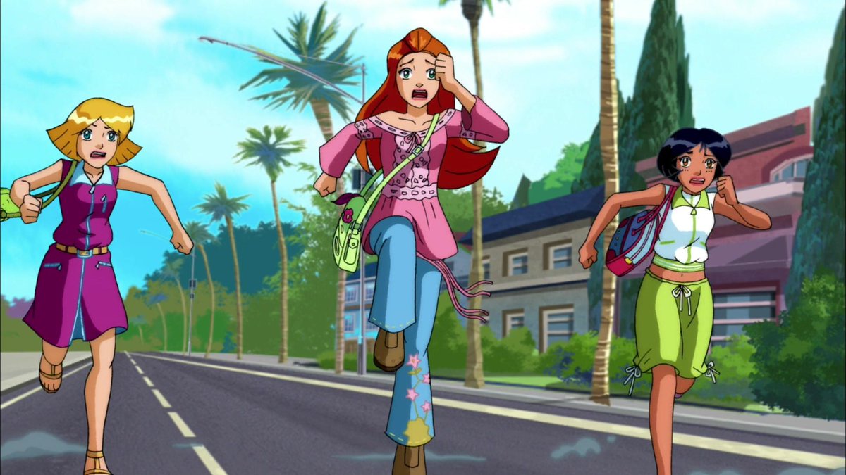 Totally Spies Caps tweet media