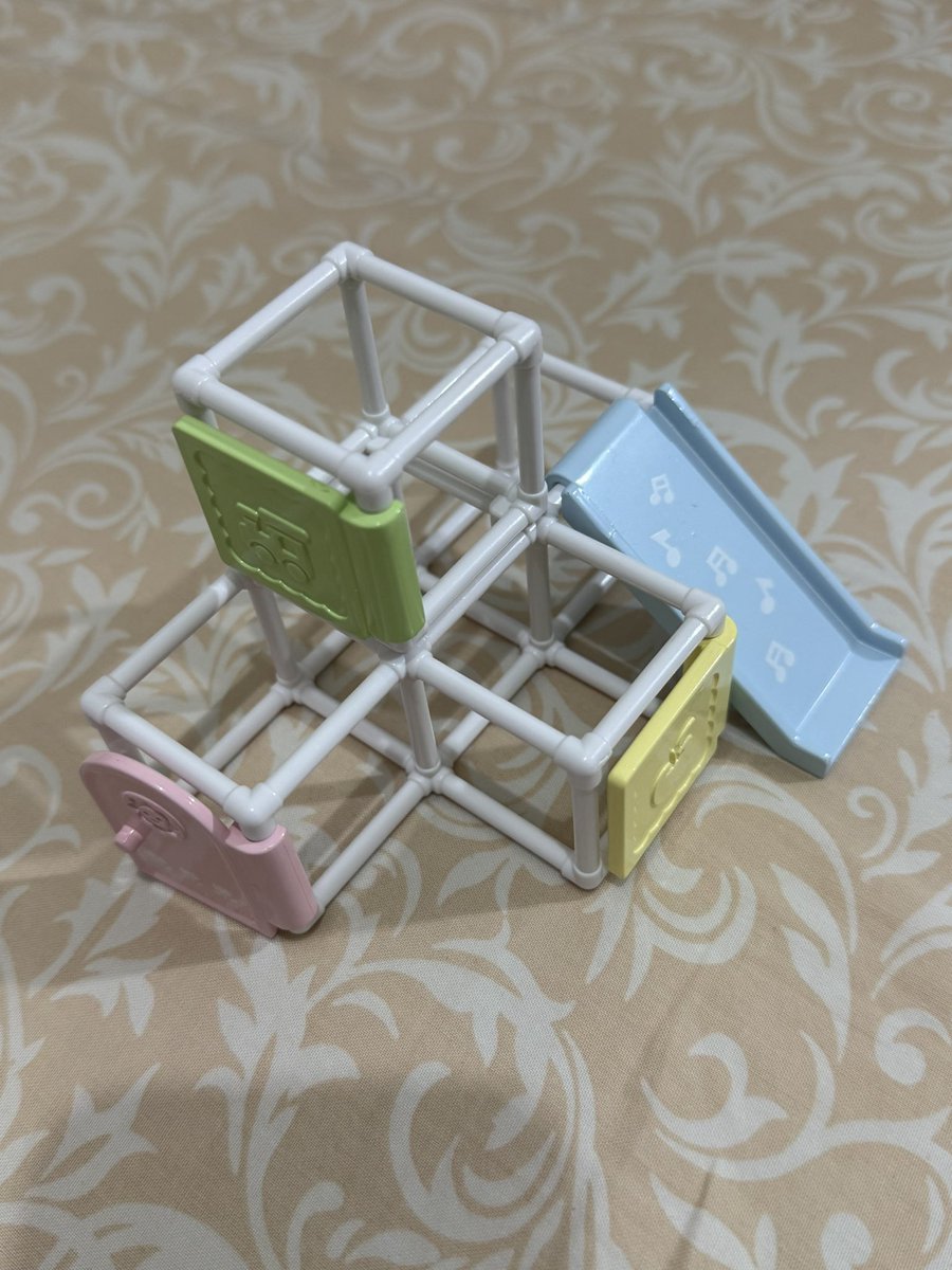 karanes🐣 tweet media