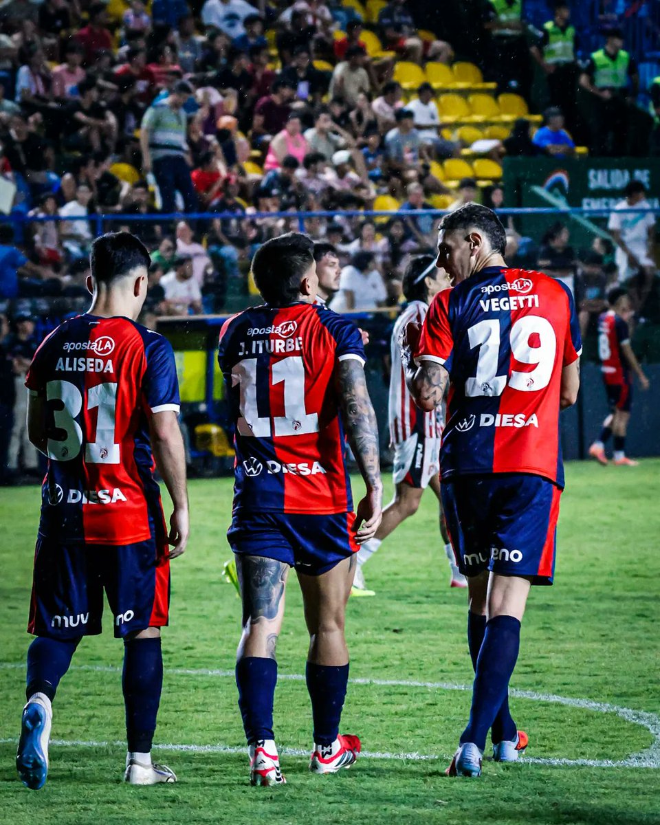 Cris 17 tweet media