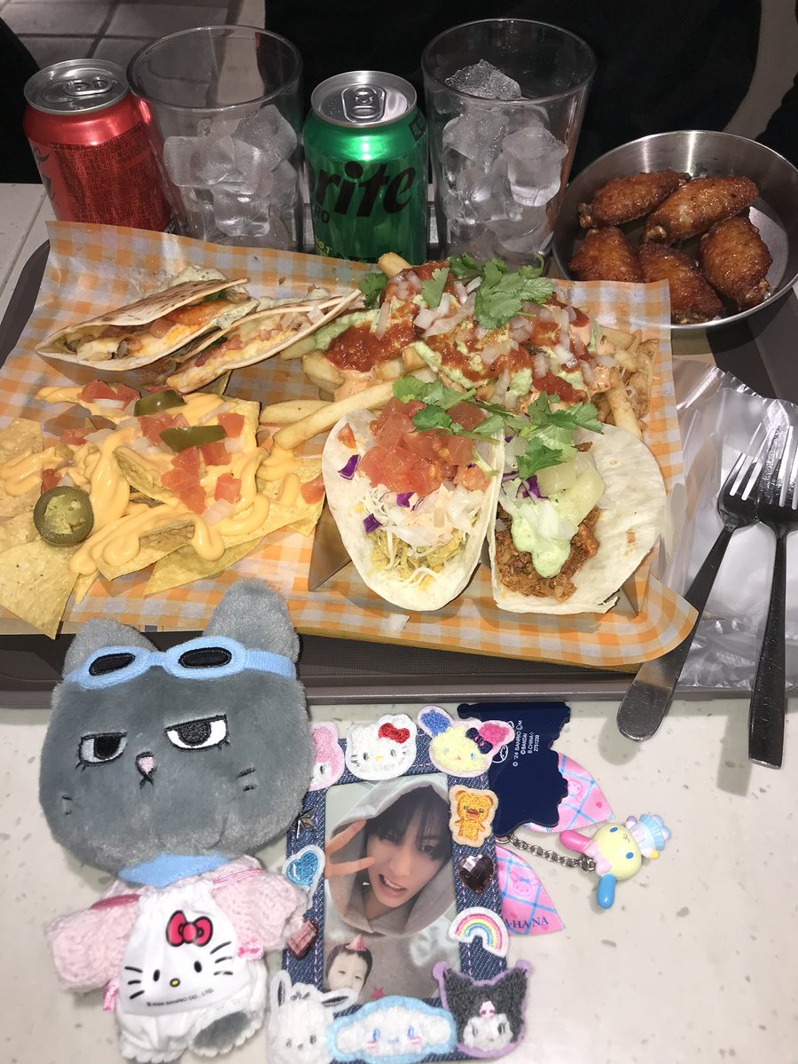 뽀야 (@ppoyaaaaa) on Twitter photo 