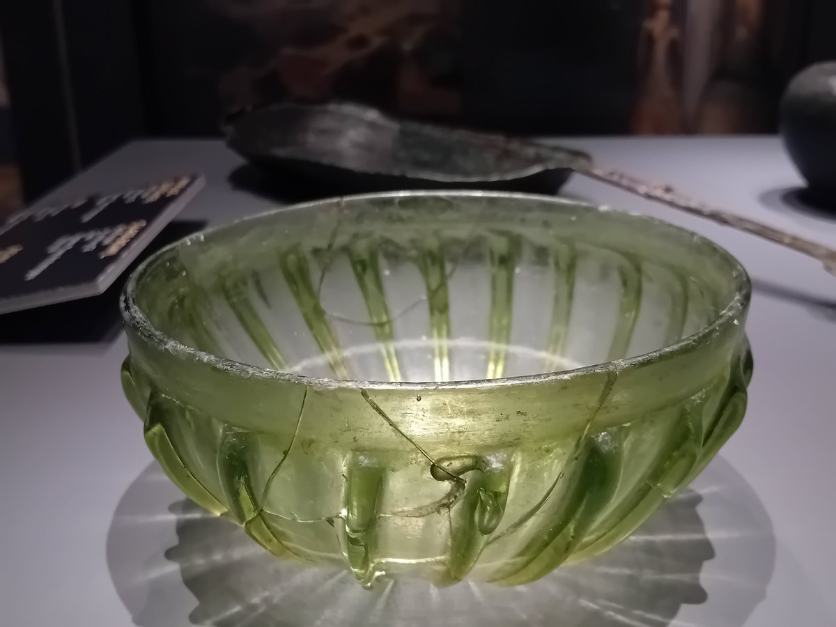 DrJEBall's tweet image. A #Roman glass ridged bowl, in a lovely shade of pale green. It was made about 2000 years ago &amp;amp; was found in #Pompeii