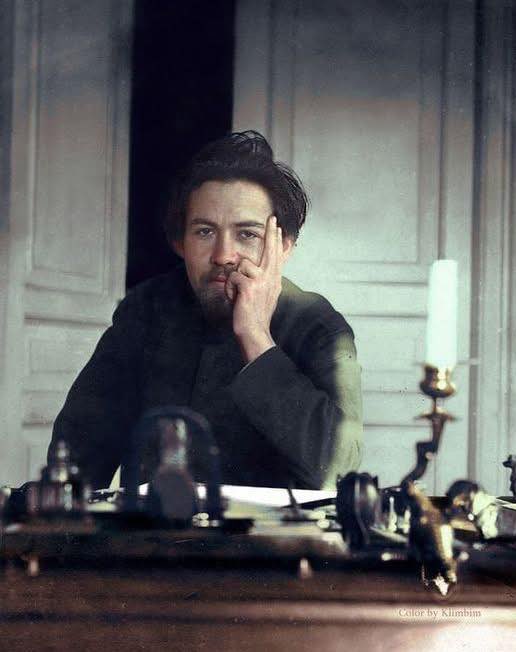 La femme merveilleuse invisible tweet media