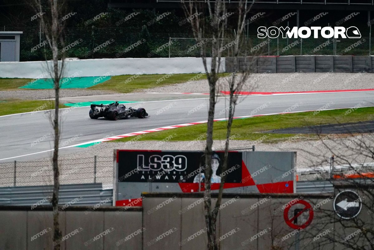 SoyMotor's tweet image. 📸MÁS IMAGENES

💣ESTE ES EL MONOPLAZA DE FERNANDO ALONSO PARA 2026 

 #F1 #F1Testing