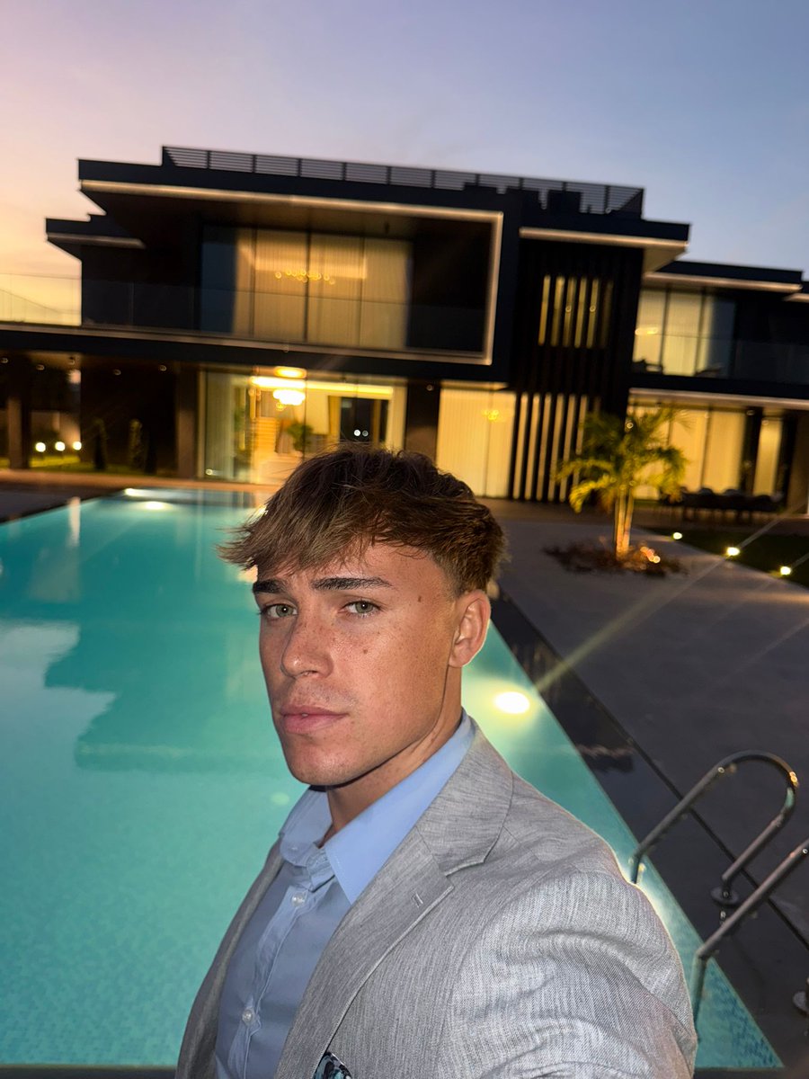 masterchad17's tweet photo. Luxury is one of my hobbies 🤑
Yours is making sure I get it 🤟 https://t.co/fS90Smay5v