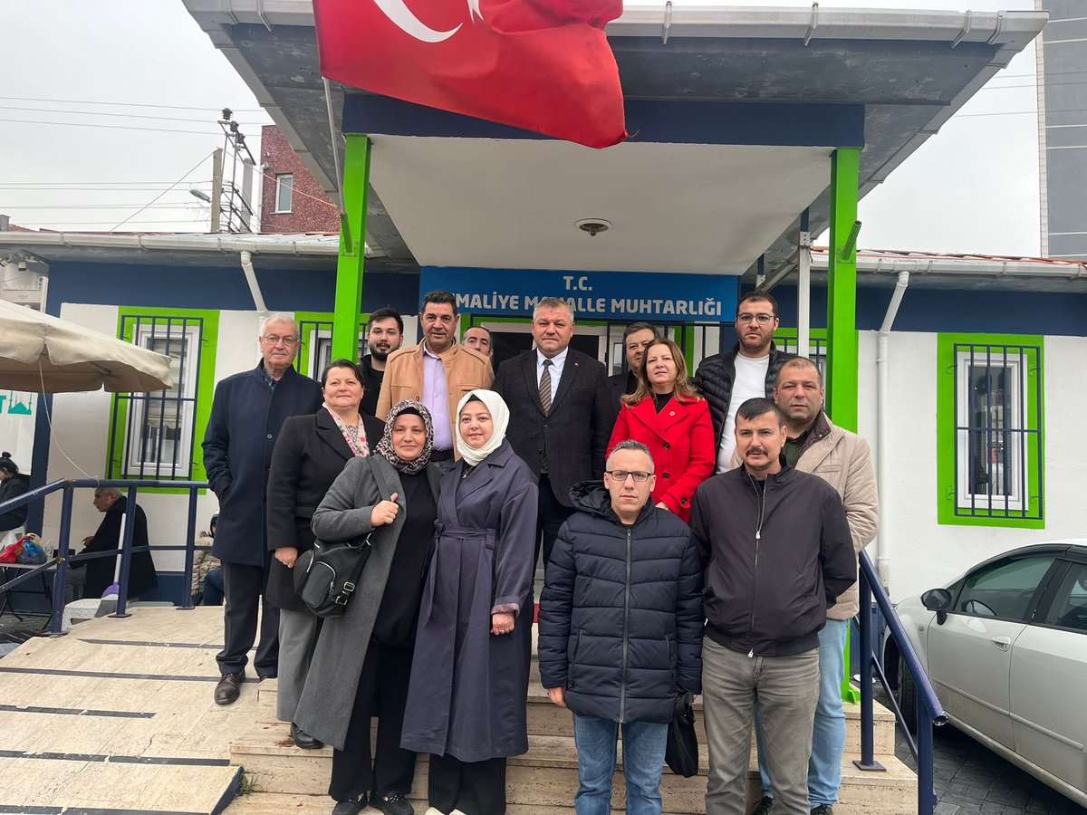📍Cemaliye Mahallesi Muhtarlığı

Mahalle Muhtarlığımızı Ziyaret ederek Muhtarımız Kazım AYNA’yı İlçe Başkanımız Ali İhsan ŞAHPAZ ve Teşkilat mensuplarımız ile birlikte ziyaret ettik.

Mahallemiz alakalı istişare ve değerlendirmelerde bulunarak verimli bir görüşme gerçekleştirdik