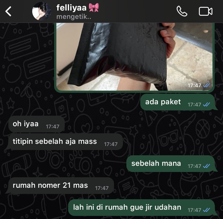 awanattaww's tweet photo. a #GeminiFourth au.

; knock knock, ada paket!

#geminifourthau 
written by awaanattaww. https://t.co/Zb9leDVZdP