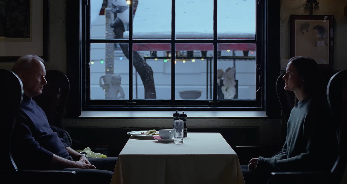 screenscaps's tweet image. sentimental value (2025) dir. joachim trier