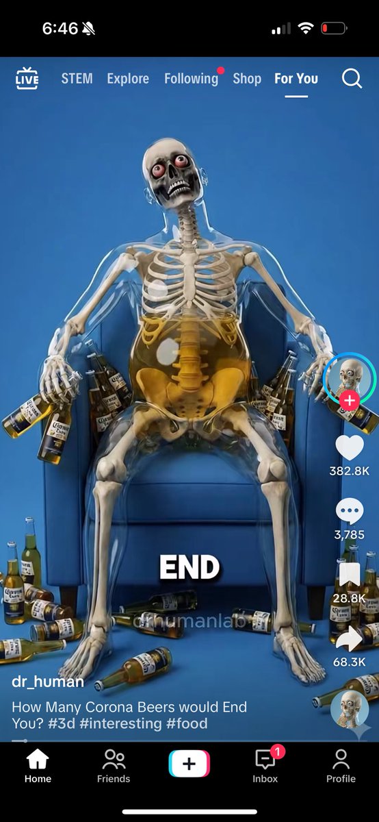 Jriveee's tweet image. Studying before playing live poker