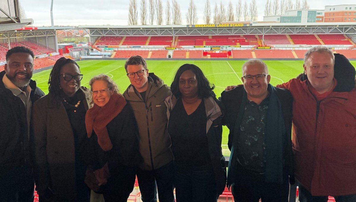 Leadership Centre tweet media