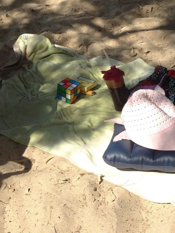 Strataataa's tweet image. So I find an unsolved rubix cube, I take it and solve it when nobody's looking then I put it back and just watched 😂😂