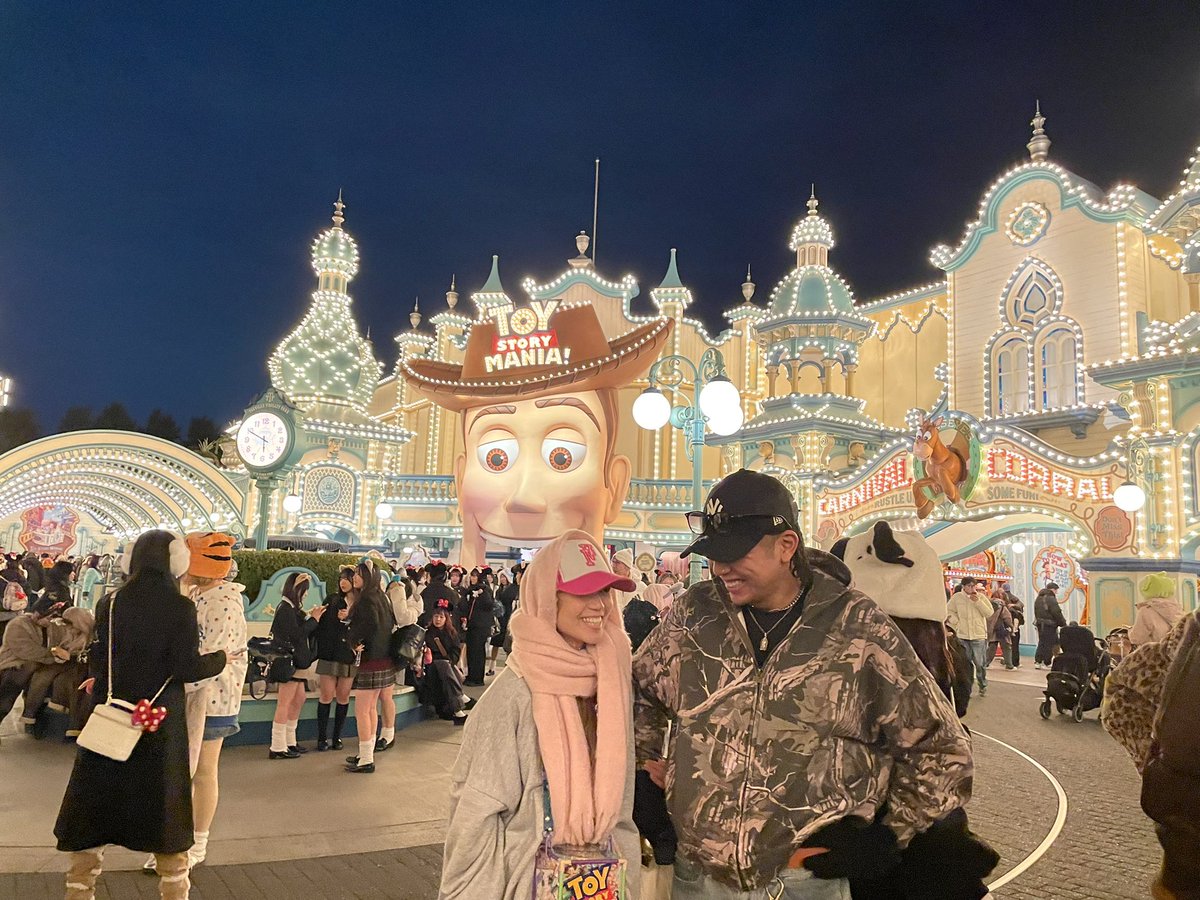 ns_skrr's tweet photo. 2/17.2/24で、カレー感謝祭も含め
サクラ送別会あります🌸
3月から沖縄に移住するので、関わりがあった人たちに感謝も伝えたいなあと思ってます😌
ちゃらんぽっらん！なんですが、応援しにきてくださいｯｯ⭐️
お待ちしてます💁🏼‍♀️✨
@layovershinjuku https://t.co/Z19OSIsT1c