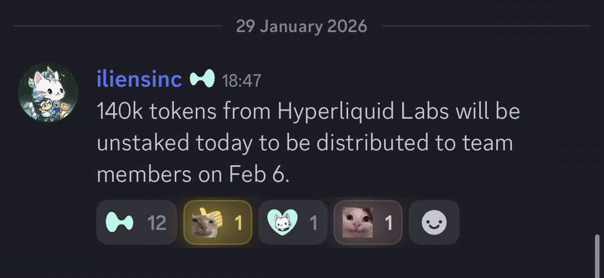 Alex tweet media