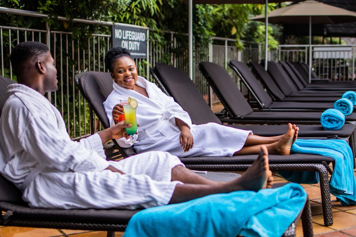 SheratonLagos's tweet image. Make the most of your time off with our Weekend Getaway Offer and enjoy up to 20% off your stay. Relax, dine well, enjoy poolside moments, or explore Lagos—all in one perfect weekend.  

Book now via the link below:
sher.at/6015h8LaD

#SheratonLagosHotel #WeekendGetaway