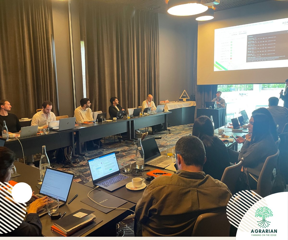 Agrarian tweet media