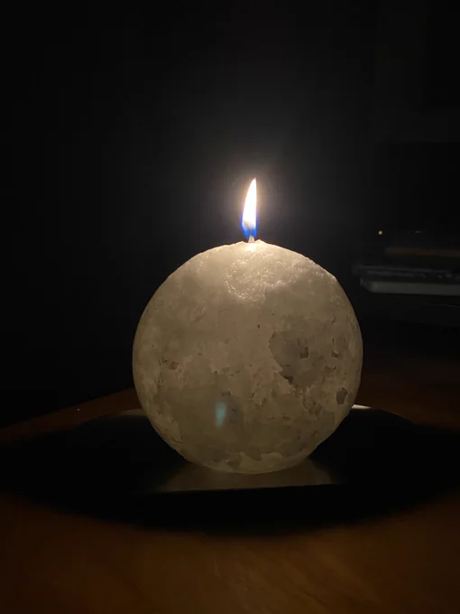 原神コラボ飲んできた!あと関係ないけどせっかくLunaなので月のキャンドル買ってみた