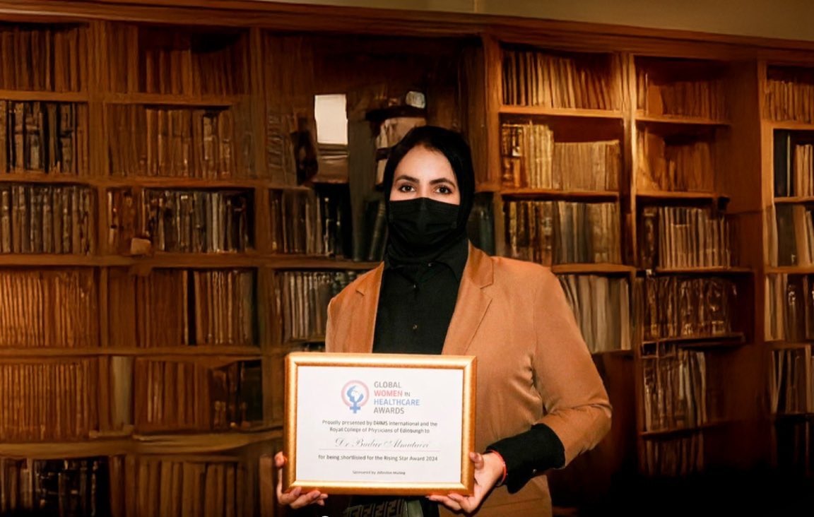 بدور المطيري تحصد جائزة المرأة العالمية في المجال الصحي. للاطلاع على 