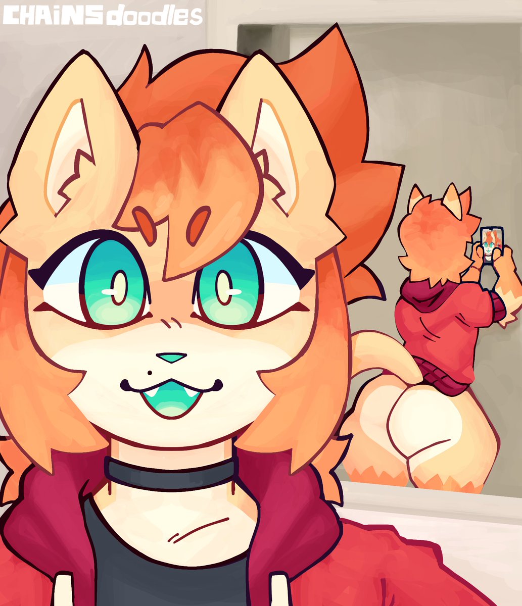 Cat in the mirror 
-
Com//m