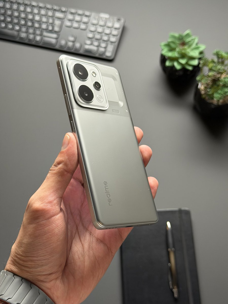 Arun Maini tweet media