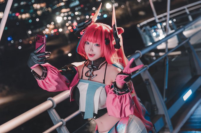 Twitterのコスプレ画像13