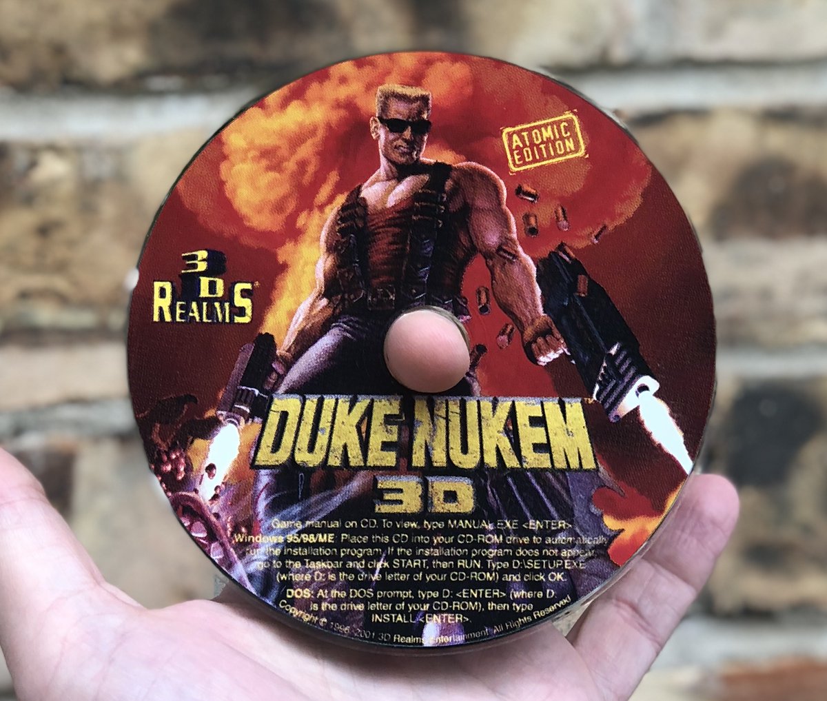 JoeSiegler's tweet image. Happy Birthday Duke Nukem 3D!

30 years ago (29 Jan 1996), I uploaded Duke3D v1.0 shareware to Software Creations, &amp;amp; a legend was unleashed on the world. This pic is George Broussard pointing to said upload. Was a super fun game to work on - many happy memories. #AlwaysBetonDuke