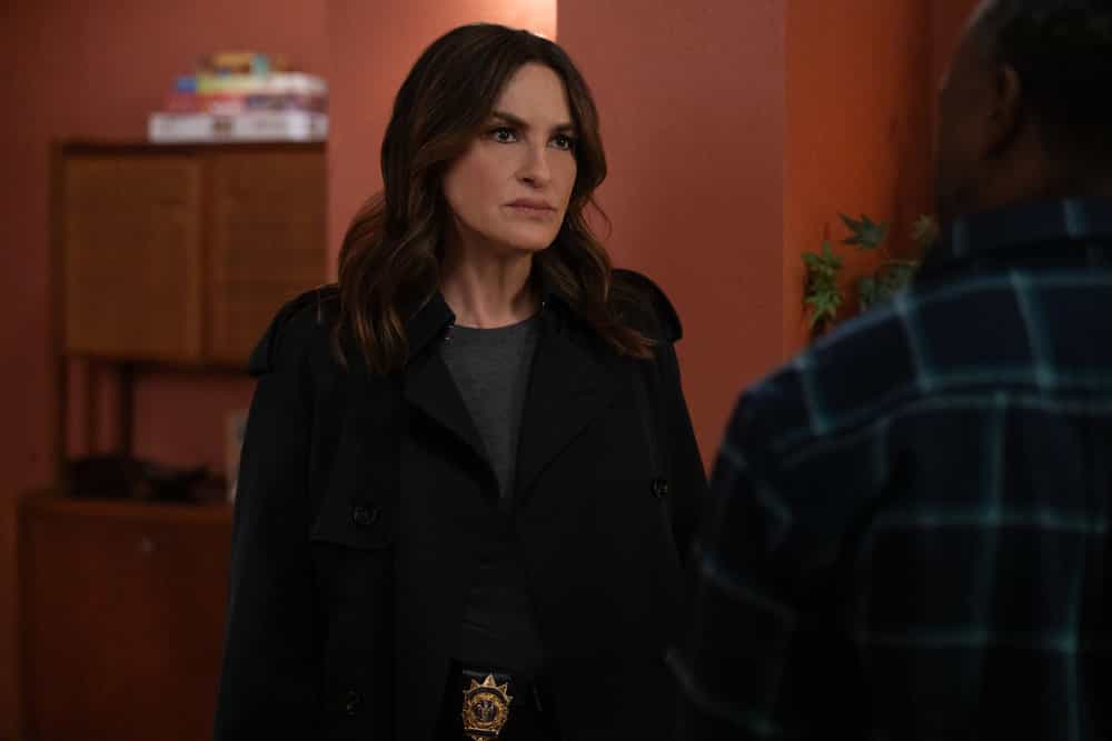 Law &amp; Order SVU Season 27 Episode 12 Photos Tackle Foster Care System seat42f.com/first-look-law… #SVU #NBC  #PeacockTV #LawAndOrder <a href="/lawandordertv/">𝐋𝐀𝐖 & 𝐎𝐑𝐃𝐄𝐑</a>