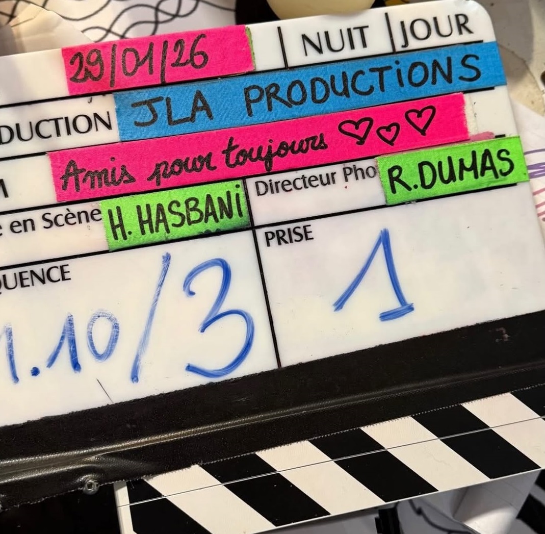 Les sitcomologues tweet media